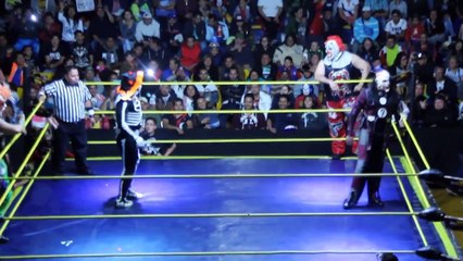 Psycho Clown y La Parka vs Murder Clown y Monster Clown en la Arena Neza