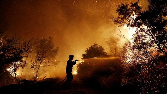 Греция во власти пожаров