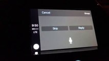 Siri lit le message d'insultes de sa mère en voiture.. hilarant !