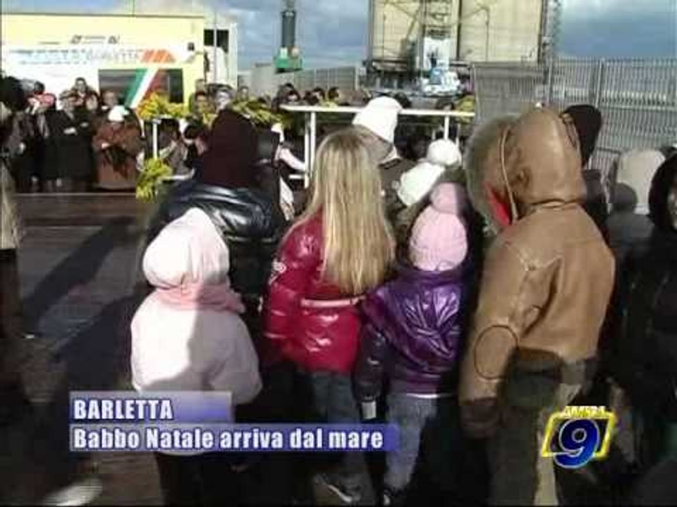 BARLETTA. Babbo Natale vien dal Mare