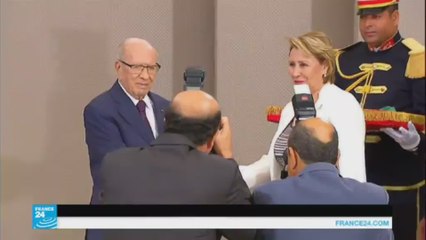 السبسي يطلب من الحكومة إلغاء مرسوم