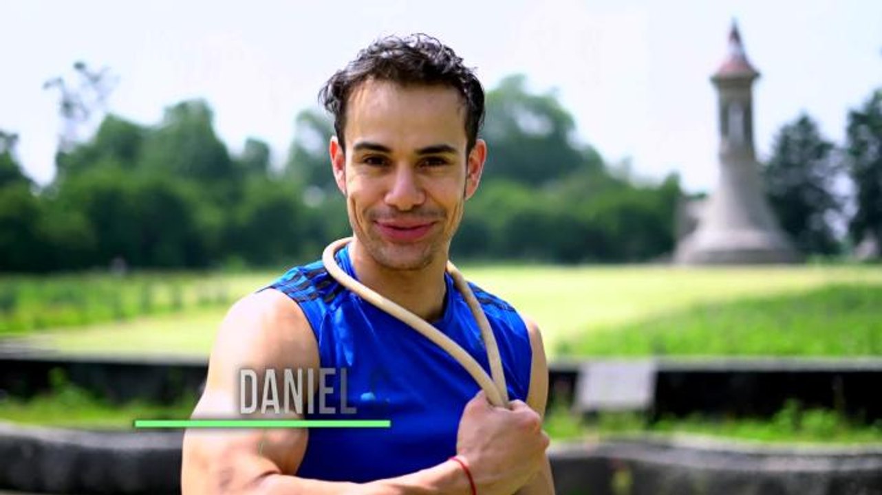 Vida Zen | Ejercita tus bíceps con una ligas ¡Alimenta tus conejos!