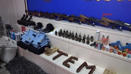 Adana Polisi PKK'nın Villada Hazırladığı Kanlı Eylemi Önledi )