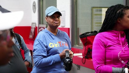 ناد للرماية في شيكاغو للنساء الخائفات من العنف