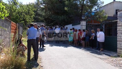 Report - TV Pronat, banorët përplasje me Përmbaruesin në Tiranë/ VD
