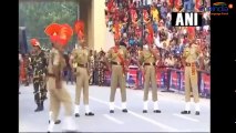 Independence Day 2017 : Beating Retreat at the Wagah Border, Watch full celebration | Oneindia News