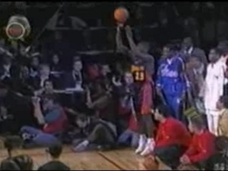 2003 NBA Dunk Contest - Jason Richardson's Finaen The