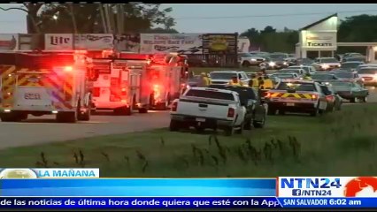 Al menos tres personas murieron en un tiroteo en medio de una carrera de autos en Wisconsin, EE. UU.