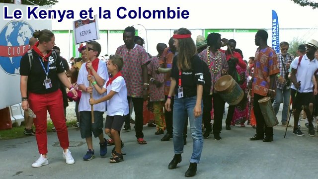 Confolens: un défilé réglé comme du papier à musique