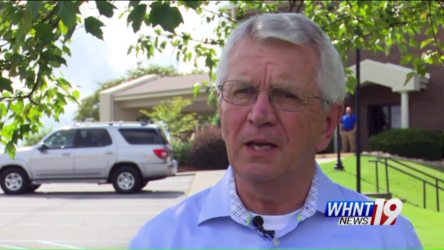 Mustang Drivers Honor 12-Year-Old Car Enthusiast With Funeral Escort