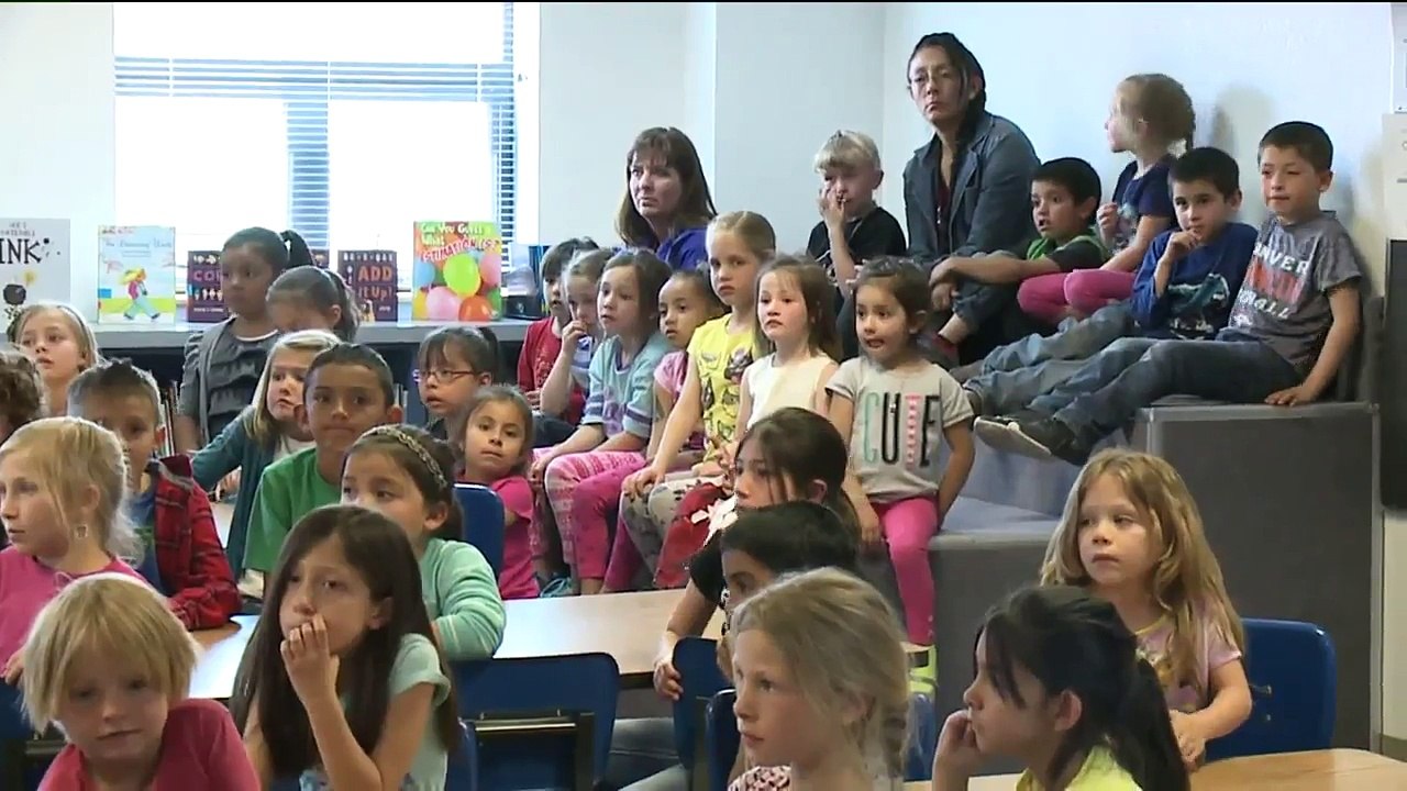 High School Student Athletes Reach Out to Younger Kids to Warn About Dangers of Drugs