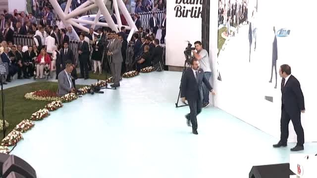 Mahir Ünal: Rabbim AK Parti'ye 2023,2053 ve 2071 Hedeflerini Gerçekleştirmeyi Nasip Etsin