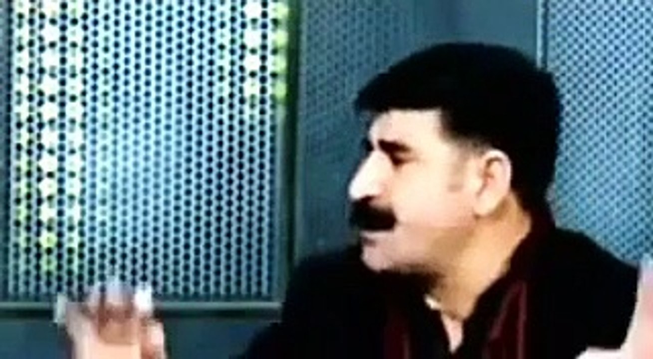 Pak media talking about their own problems--Pakistani media praising India