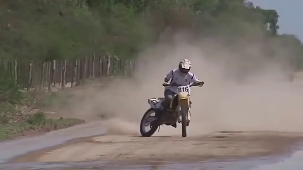 TOP 50 unsuccessful jumps and falls on a motorcycle MOTOCROSS FAILS GoPro FAILS