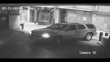 Une voiture chute du 7e étage d’un parking et atterrit sur une autre voiture (États-Unis)