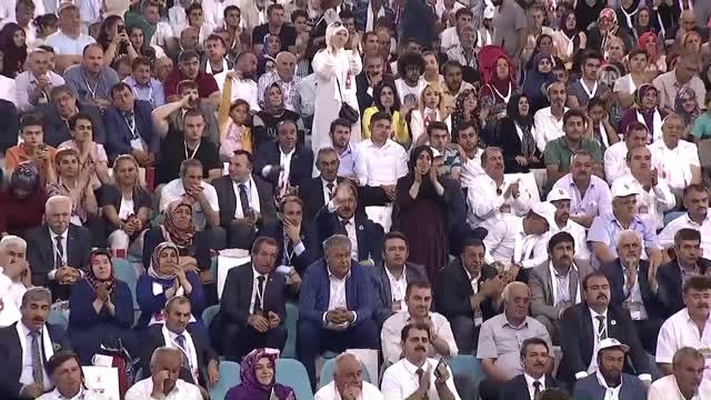 Cumhurbaşkanı Erdoğan: Ak Parti, Türkiye Cumhuriyeti'ni Yaşatmak Için Gece Gündüz Çalışan Bir...