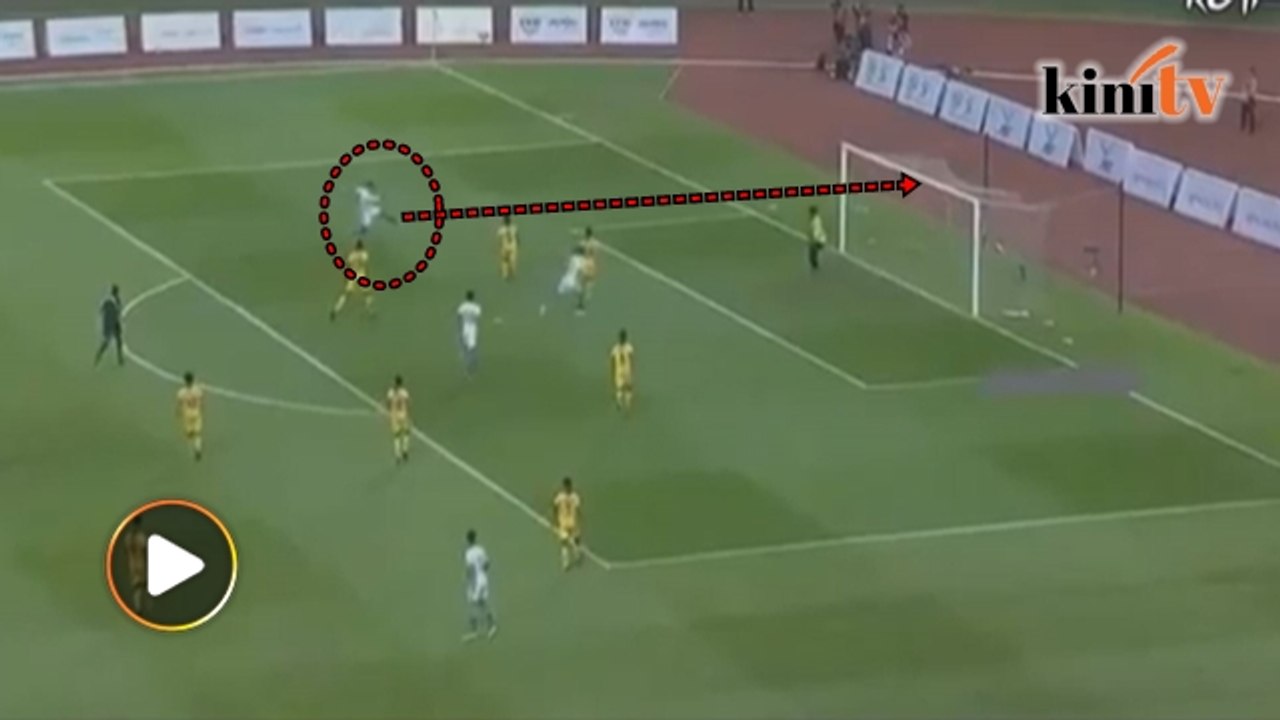 Jaringan volley deras dari Safawi Rashid