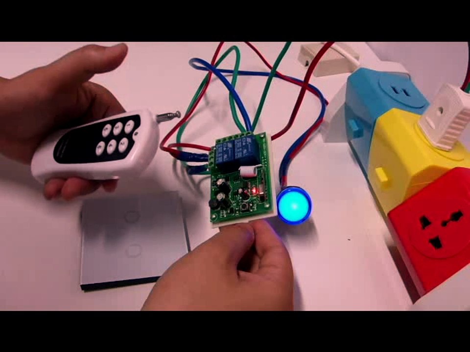 Universal DC12V DC24V 10A 2Kanäle Funkfernbedienungsschalter mit Fernbedienung Relais Empfänger für Türzugriffssteuerun