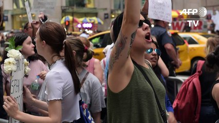 Reciben a Trump con protestas en Nueva York