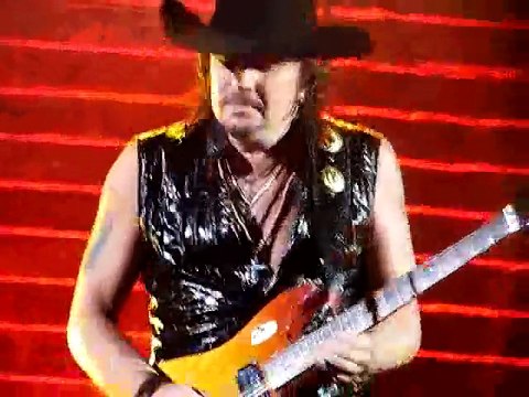 Bon Jovi - Dry County - Giants 7.19.2006