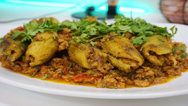 Keema Bhare Karele (Karela) قیمہ بھرے کریلے / Cook With Fariha