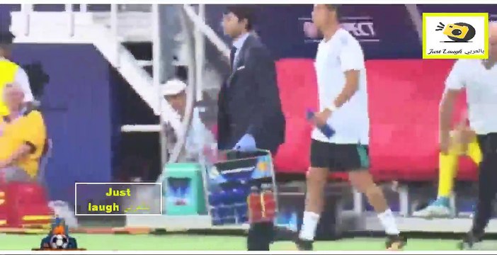 هل تعلم ماذا فعل الدون كريستيانو رونالدو على مقاعد البذلاء في كأس السوبر الاروبي؟