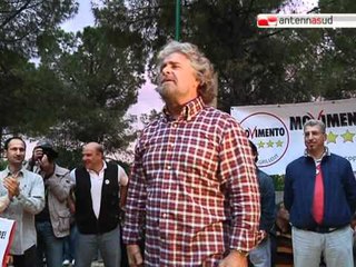 TG 11.05.11 Grillo a Casamassima: "Indossate l'elmetto, siamo in guerra"