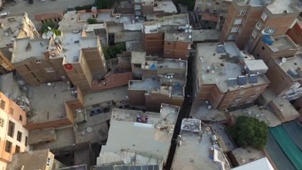 Diyarbakır'da 300 Polisle Hava Destekli Şafak Operasyonu