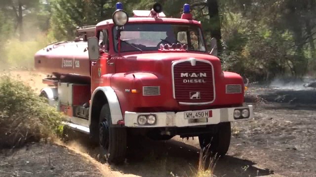 5 vatra zjarri aktive, ushtria dhe helikopterët në aksion - Top Channel Albania - News - Lajme