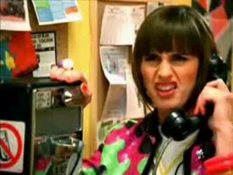 [new 2007] Fatal Bazooka feat Yelle - Parle à ma main