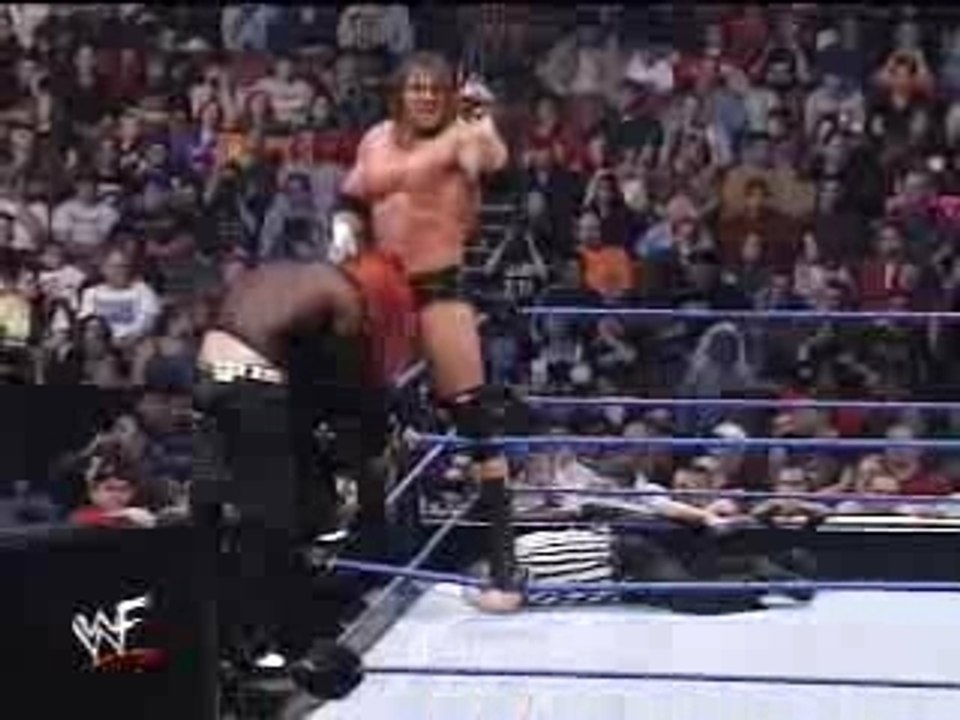 WWF - Jeff Hardy defeats Triple H for IC Title