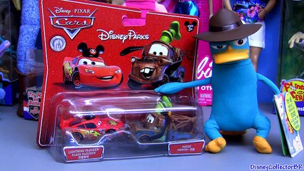 Cars 2 Goofy Mater AND Mickey Lightning Mcqueen Disneyworld Magic Kingdom Disney park