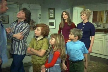 The Partridge Family 2x01 Dora, Dora, Dora