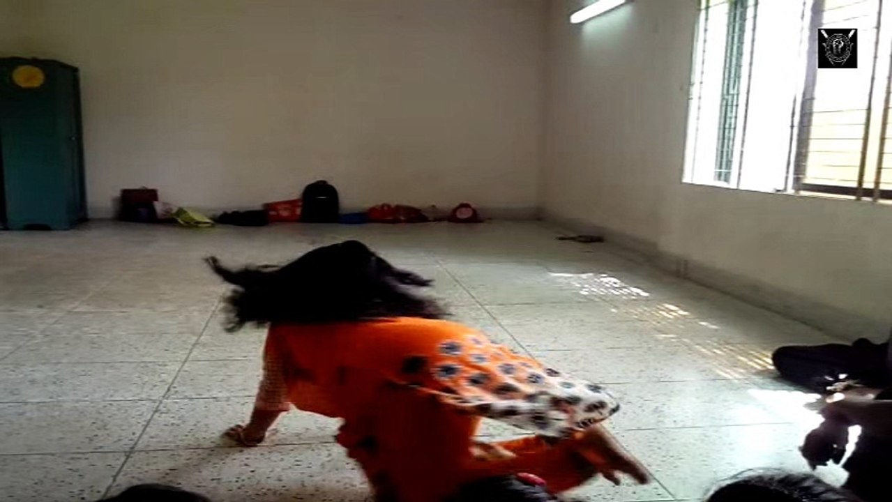 Bojhena Se Bojhena Song Ea Dance - Dhaka (2017)