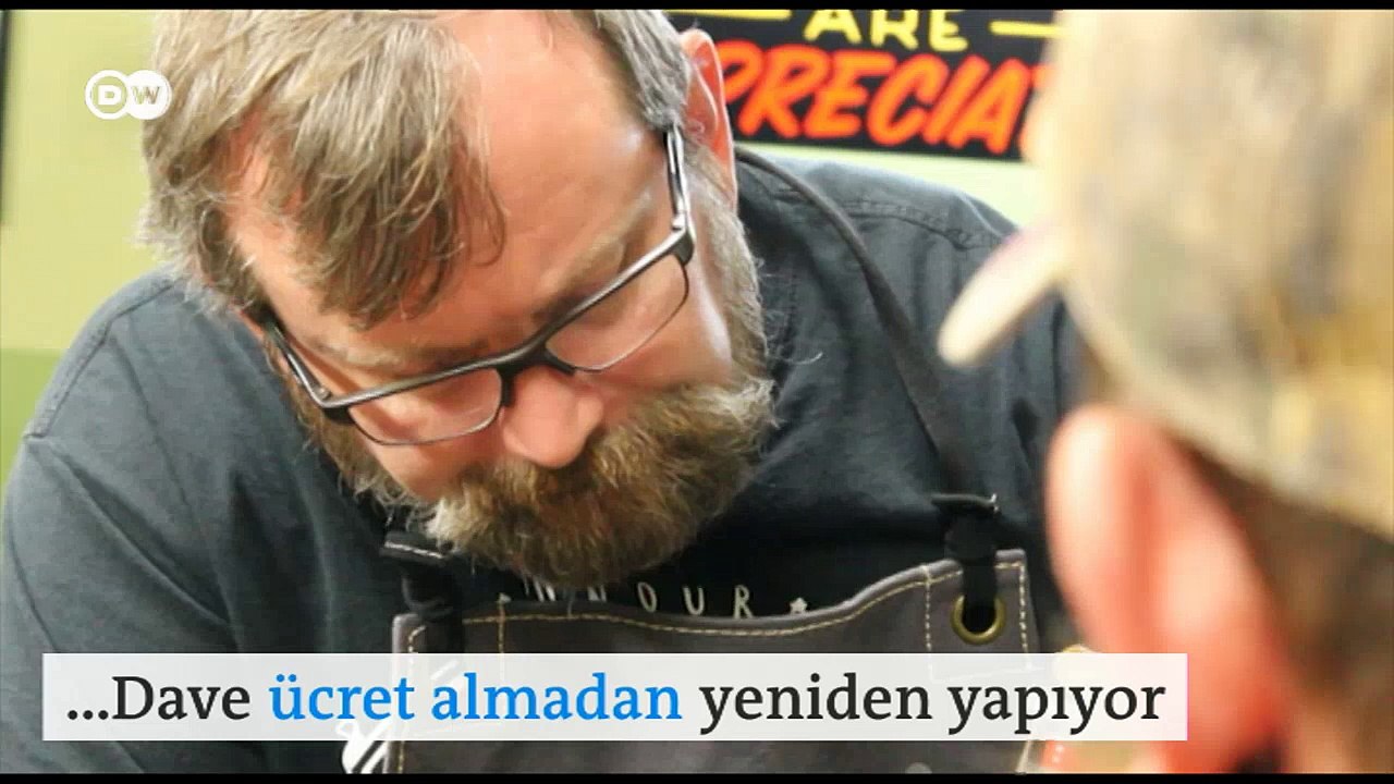'Irkçı dövmenden kurtul'