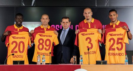 Galatasaray, Ndiaye, Maicon, Fernando ve Feghouli'ye İmza Töreni Düzenledi
