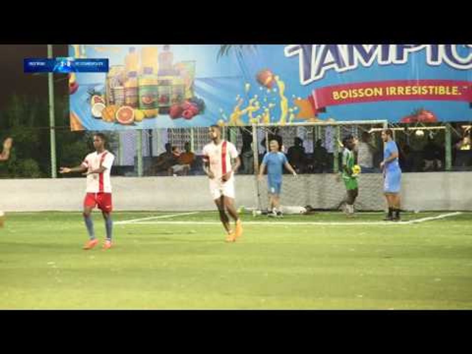 1:2 Finale RED TIGER   COSMOPOLITE