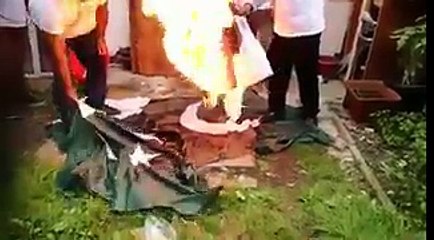 What MQM London Workers Are Doing With Pak Flag