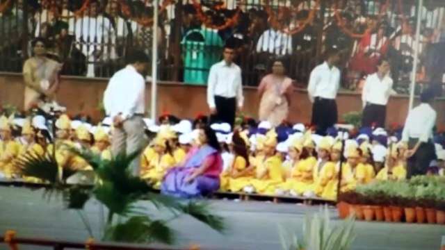 स्वतंत्रदिनी मोदींनी दिला लाल किल्यावरुन न्यू इंडियाचा संदेश स्वातंत्र दिन उत्साहात साजरा