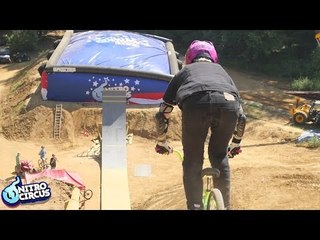 Pastranaland: Travis Has Lost His Mind