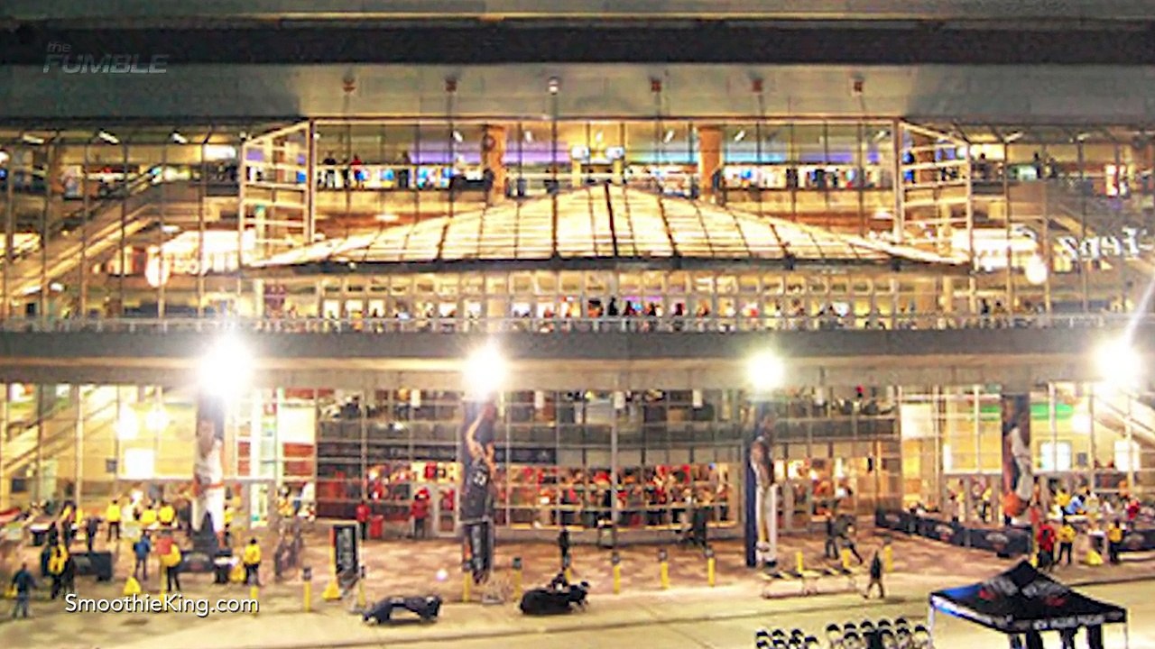 Joel Embiid Savagely TROLLS Porn Star Mia Khalifa Over Meek Mill Photo on Instagram