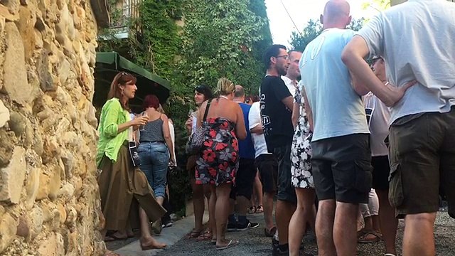 Vaucluse : à Rasteau, la nuit du vin en trois couleurs
