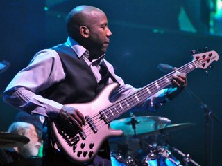 NATHAN EAST | Loves Holiday