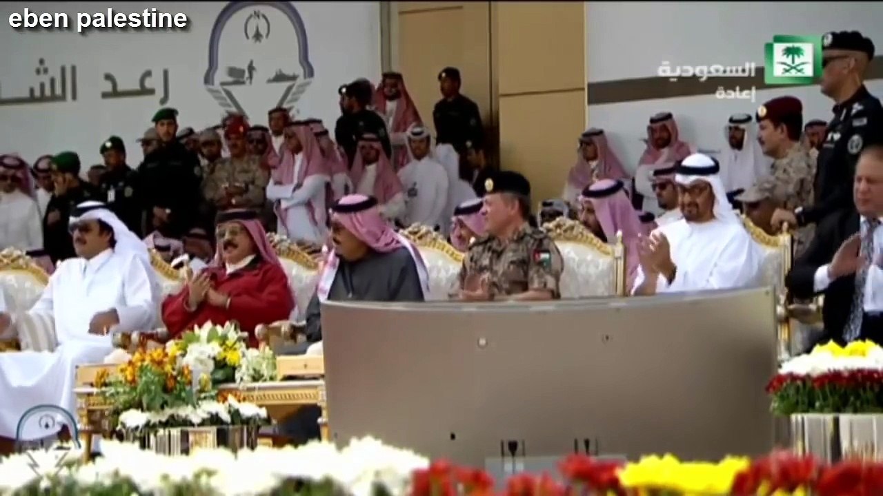 ردة فعل سريعة من الملك سلمان عندما نسي الشاعر ا...