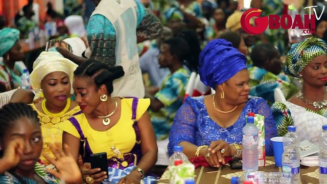 See Dele Odule Spray Money As King Dr. Saheed Osupa Performs At His 40years On Stage Celeb