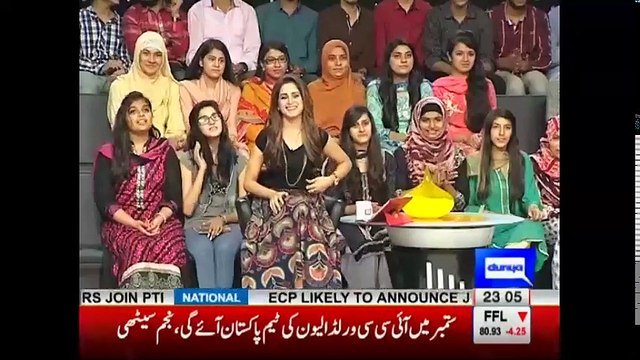 Firdous Ashiq Awan & Noor Awan - Mazaaq Raat 15 Aug 2017