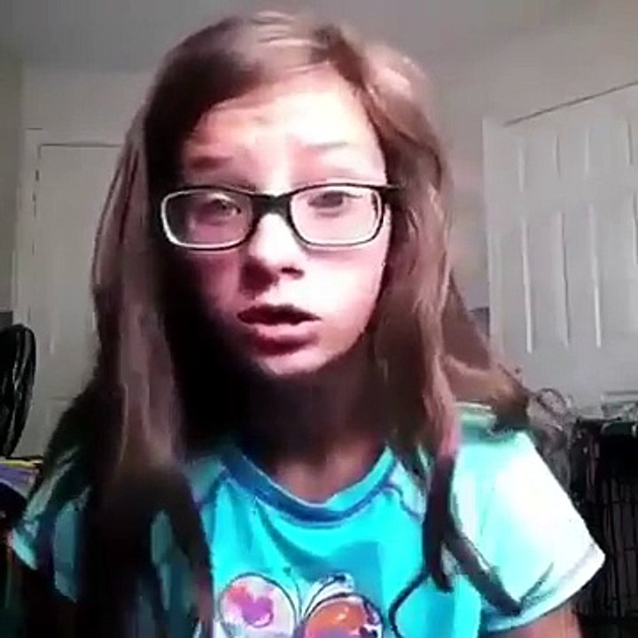 Little girl singing Hot Nigga