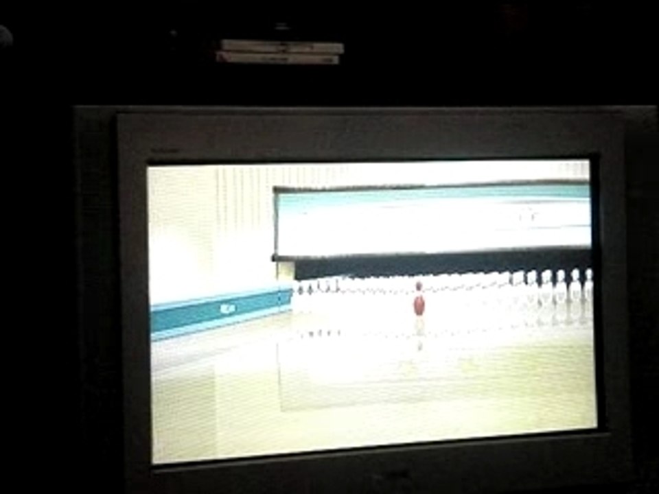 wii sport bowling super strike. Vidéo Dailymotion