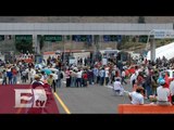 Marcha en Guerrero maestros y padres de normalistas / Excélsior informa