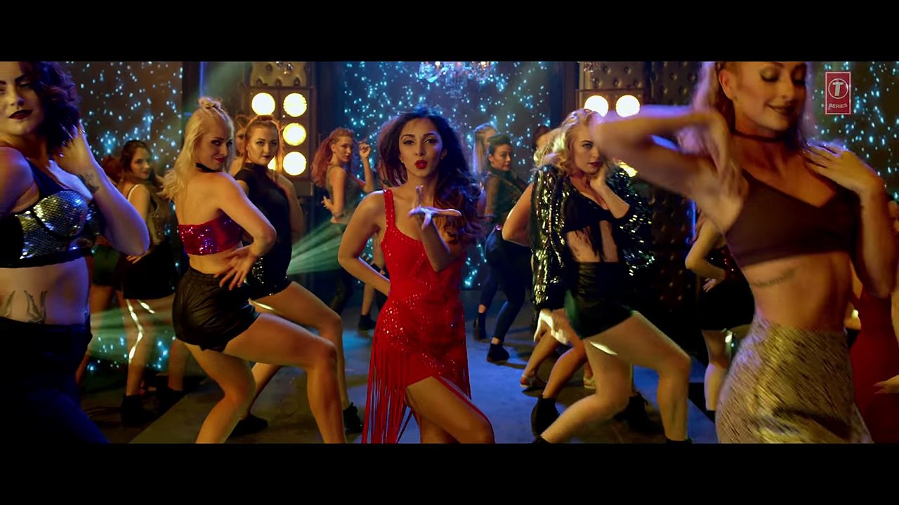 Cheez Badi Full Video - Machine - Mustafa & Kiara Advani - Udit Narayan & Neha Kakkar